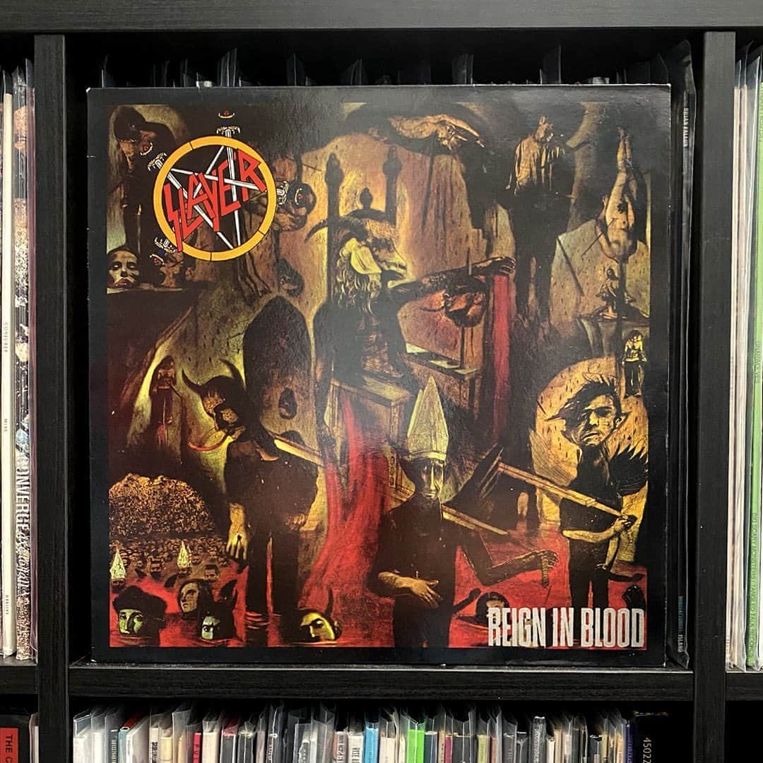 Kerrang!さんのインスタグラム写真 - (Kerrang!Instagram)「Today we're spinning Slayer's iconic third album, Reign In Blood, which turns 34 today! What's the top track on record? 🤘🔥 ⠀⠀⠀⠀⠀⠀⠀⠀⠀ @slayerbandofficial #kerrang #kerrangmagazine #slayer #reigninblood #rainingblood #angelofdeath #metal #thrashmetal #thrash #heavymetal #vinyl #vinylporn #vinylcollection #vinyladdict #recordcollection #recordaddict」10月8日 0時06分 - kerrangmagazine_
