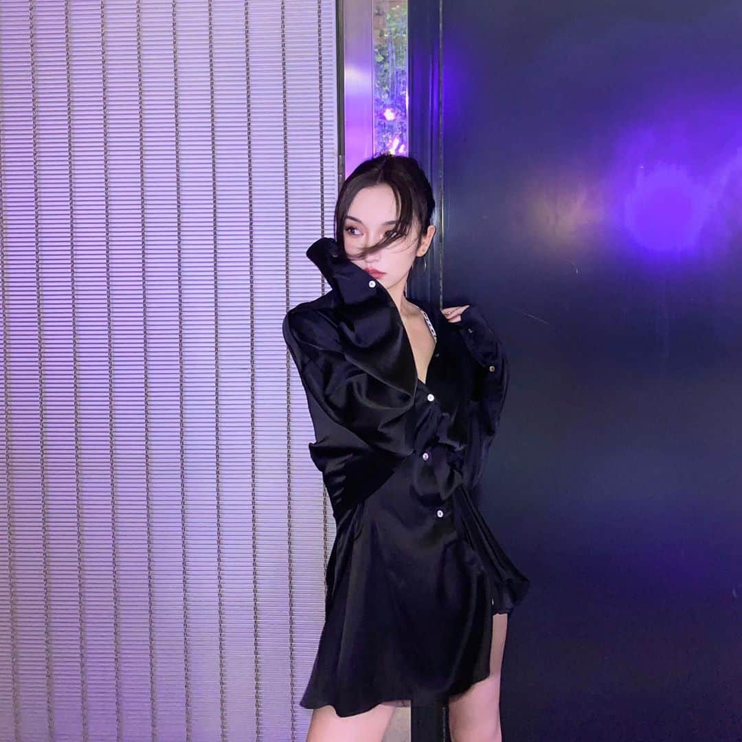 のインスタグラム：「Chilly🧊」