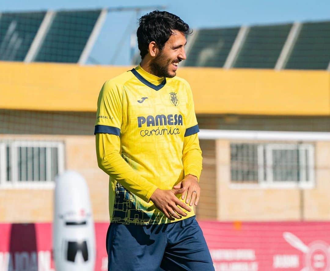 のインスタグラム：「Estos días no tenemos @laliga , pero el trabajo en cada entreno es el mismo o más. Endavant!」