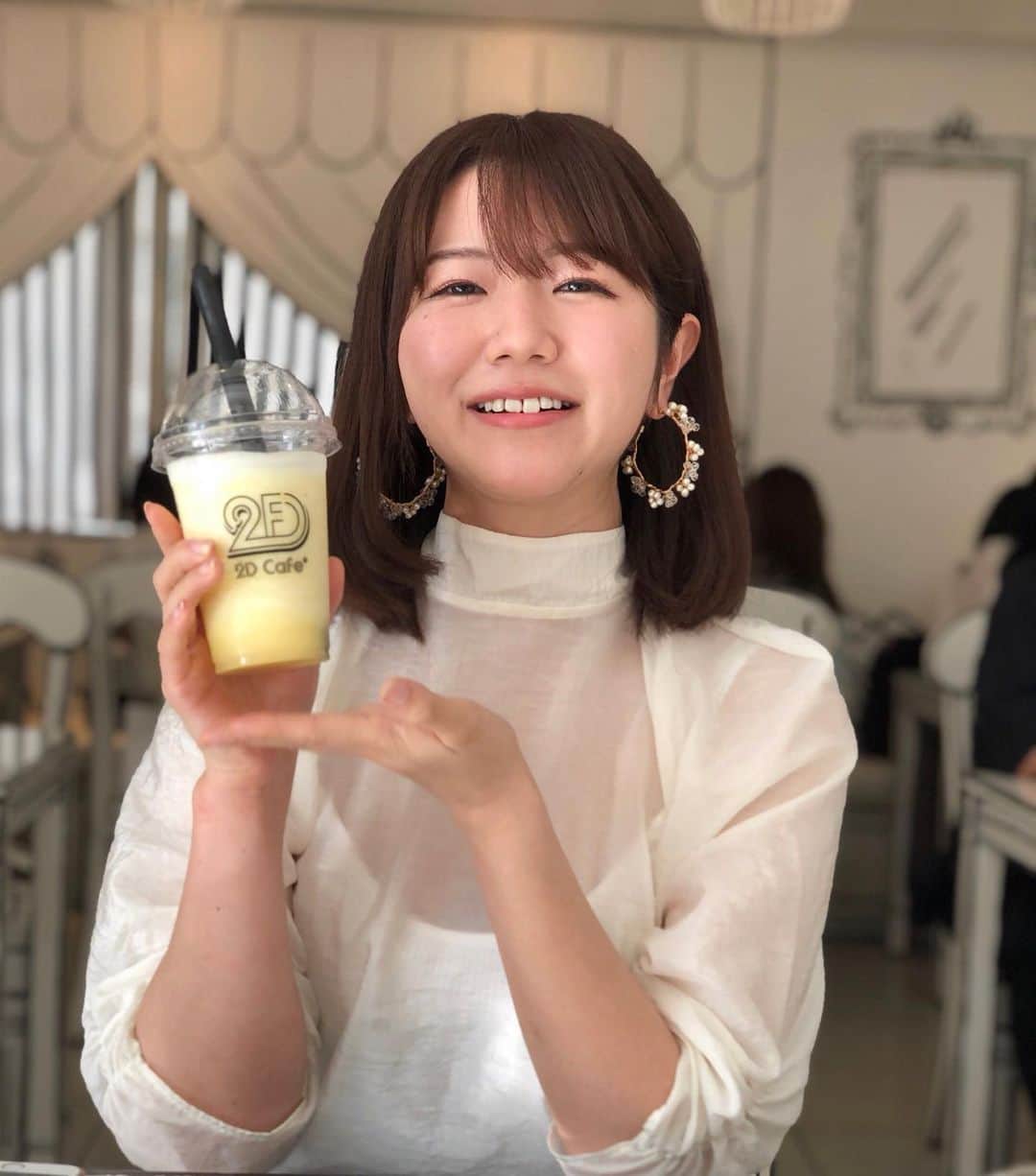城田夏奈のインスタグラム：「. . .  毎日電話してたけど今はいない^ ^ でもちょっとだけ慣れたよ^ ^ 忘れることはないからねん✨」