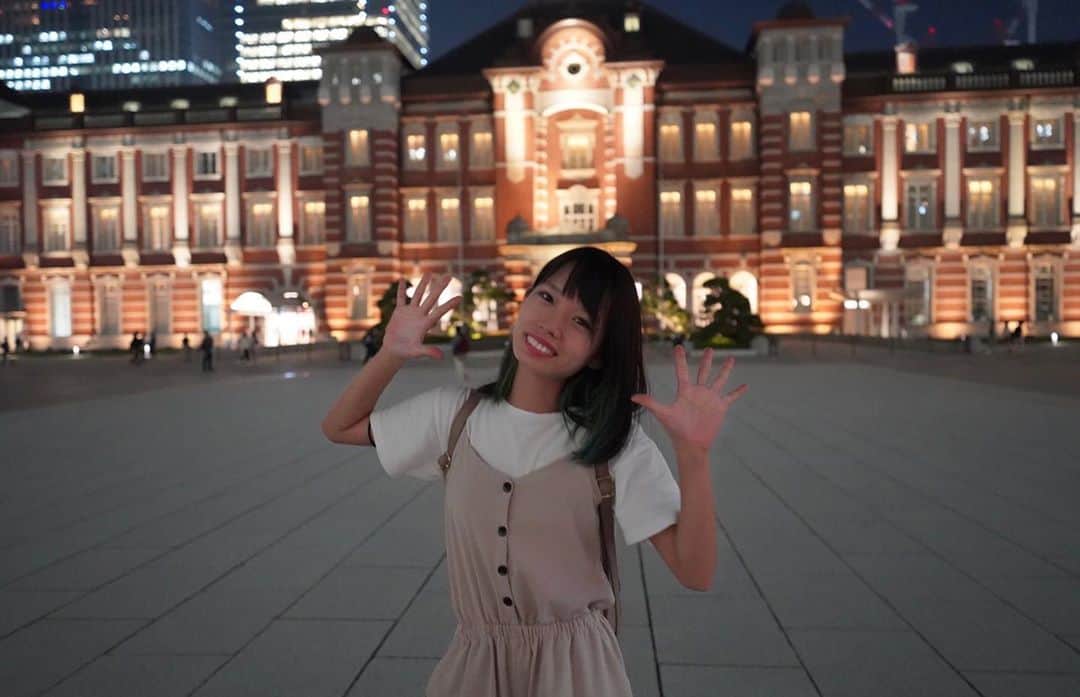 なみなみのインスタグラム：「♪ いつかの写真🗼🗼 . #いーどぅし挨拶運動」