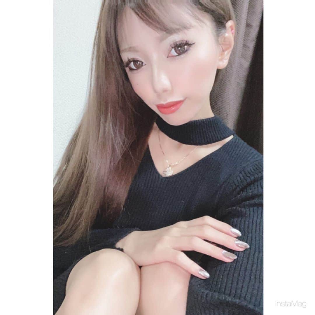 あゆかのインスタグラム：「なんか前髪切って暗くしたら幼くなった😙 美容室行けたしネイル行ったし テンション上がるーぅ💓  .  #千葉キャバクラ#千葉富士見キャバ嬢#千葉富士見町キャバ嬢#千葉富士見キャバクラ#arドレス#ジュエルズドレス#コロナに負けるな#コロナに負けるな日本#オンラインキャバクラ#ファッション好きな人と繋がりたい#ヘアメイク#お家スタイル#息してる？#followｍe4 #follow4like#followtrain」