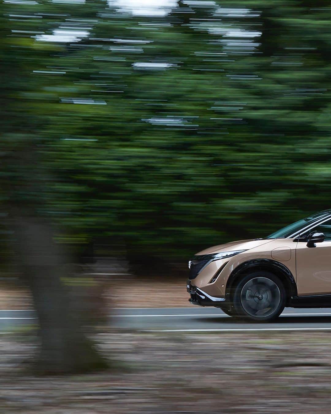 のインスタグラム：「Stunning expression of #Nissan ‘s newest EV. Nissan Ariya. Force of wonder. #NissanAriya #NissanIntelligentMobility」