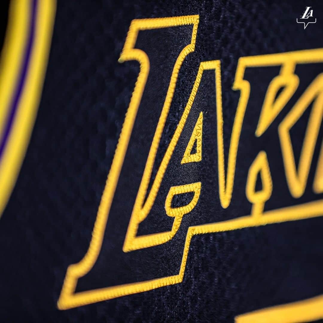 Los Angeles Lakersさんのインスタグラム写真 - (Los Angeles LakersInstagram)「Friday 🖤」10月8日 7時49分 - lakers