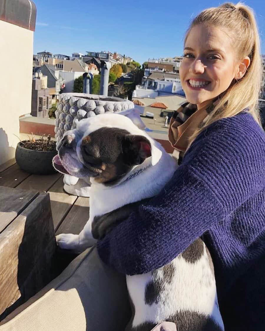 Bodhi & Butters & Bubbahのインスタグラム：「Missing my baby cow a little extra today 💗  . . . . . #bulldog #love #mylife #mylove #forever #dogsofinstagram #memories #bittersweet #but #still #sweet #smile #positivevibes #puppy #love #baby #cow #cute #boy #blessed」