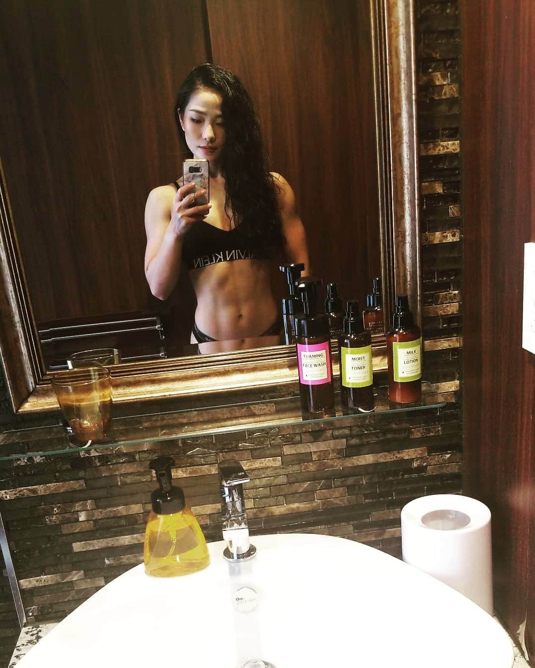 永吉令奈のインスタグラム：「自分を認めてあげられるところまで行ってみる。  My goal is the goal I set for myself, not for anyone.」