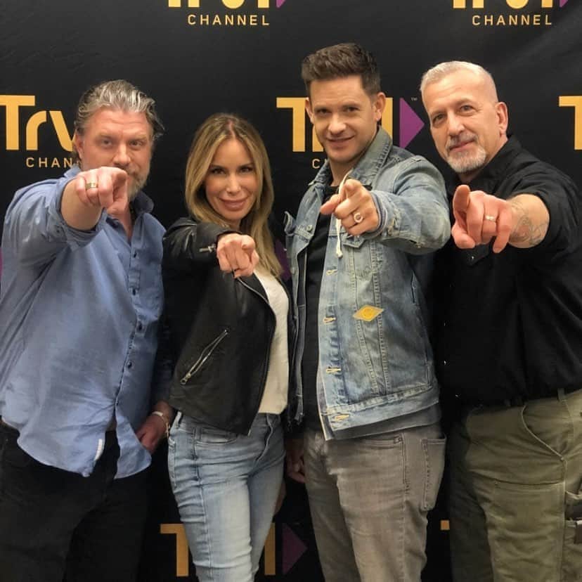ブライス・ジョンソンのインスタグラム：「The Team. Expedition Bigfoot Season ☝🏽 @authorronnyleblanc @mireyamayor @mrbrycejohnson @russell.acord  #TRVLbigfoot」