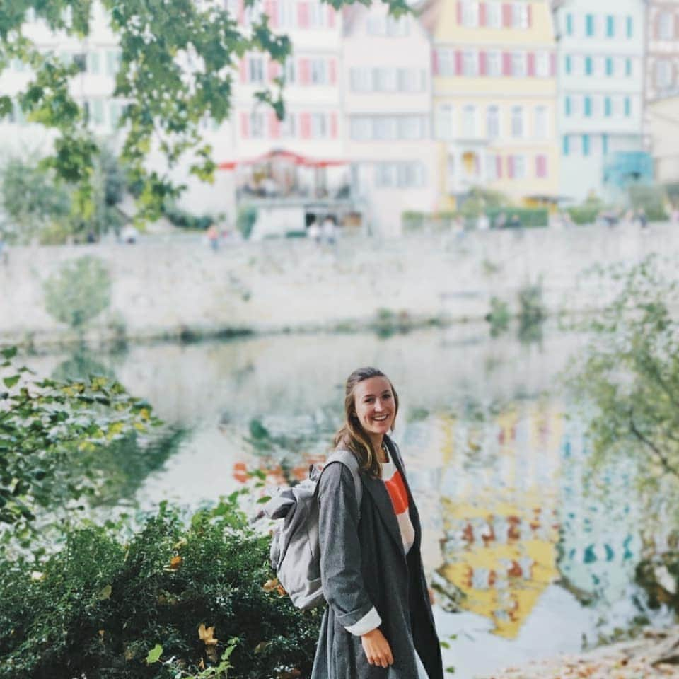 Paulien COUCKUYTのインスタグラム：「Das war ein sehr schönes und gemütliches wochenende ! 📍Tübingen, Esslingen, Stuttgart 🇩🇪 . . . #offseason #traveling #visitgermany #familytime #weekendvibes #nature #hiking #colourful」