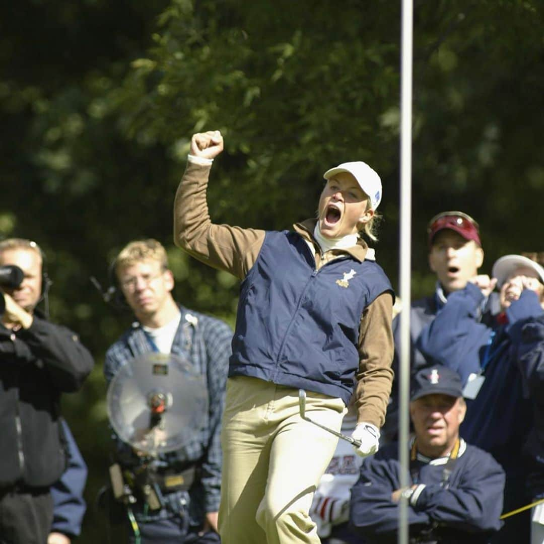 スーザン・ペターセンさんのインスタグラム写真 - (スーザン・ペターセンInstagram)「2002➡️2019 @solheimcupeuro #fistpump #everyshotmatters #allin」10月8日 2時02分 - suzannpettersen