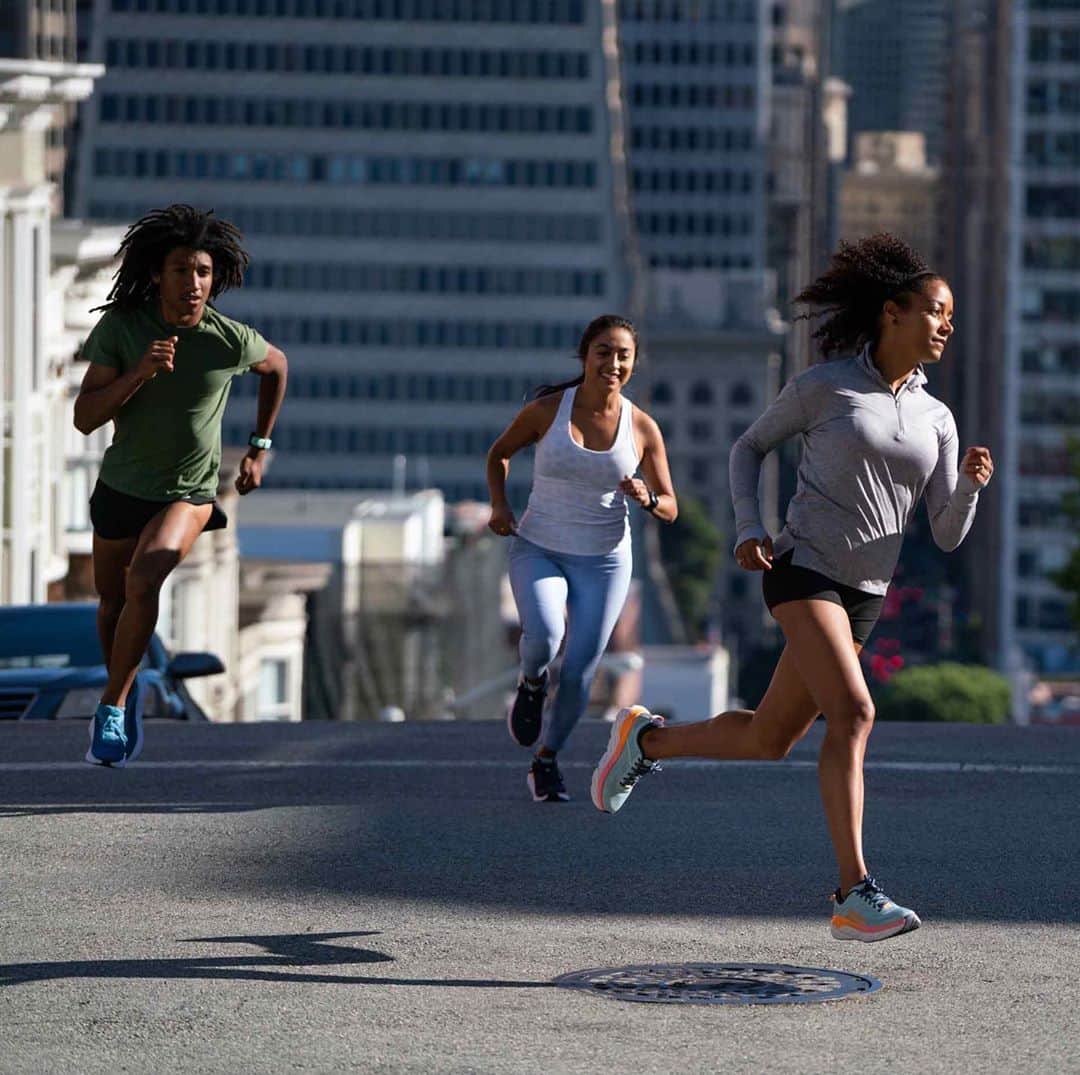 ホカオネオネのインスタグラム：「HOKA is proud to support the Running Industry Diversity Coalition (@runningdiversity), a newly-formed coalition of running brands, running retailers and runners representing Black, Indigenous and people of color (BIPOC) who are working together to increase diversity within the running industry.   HOKA, along with the other founding members, @brooksrunning, @fleetfeetsports, @playmakersfit, @gazellesports, @harlemrun, @run4allwomen, @meaningthrumovement, @native_women_running, and advisor @teresabaker11, are working together to create meaningful change. The coalition believes that running, walking and fitness should be accessible for everyone and encourage you to join us in this movement to center diversity, equity and inclusion in our businesses and to address systemic racism in the running industry. It’s time to fly – together.  To learn more, visit our link in bio. #Running4Diversity #RunDEI」