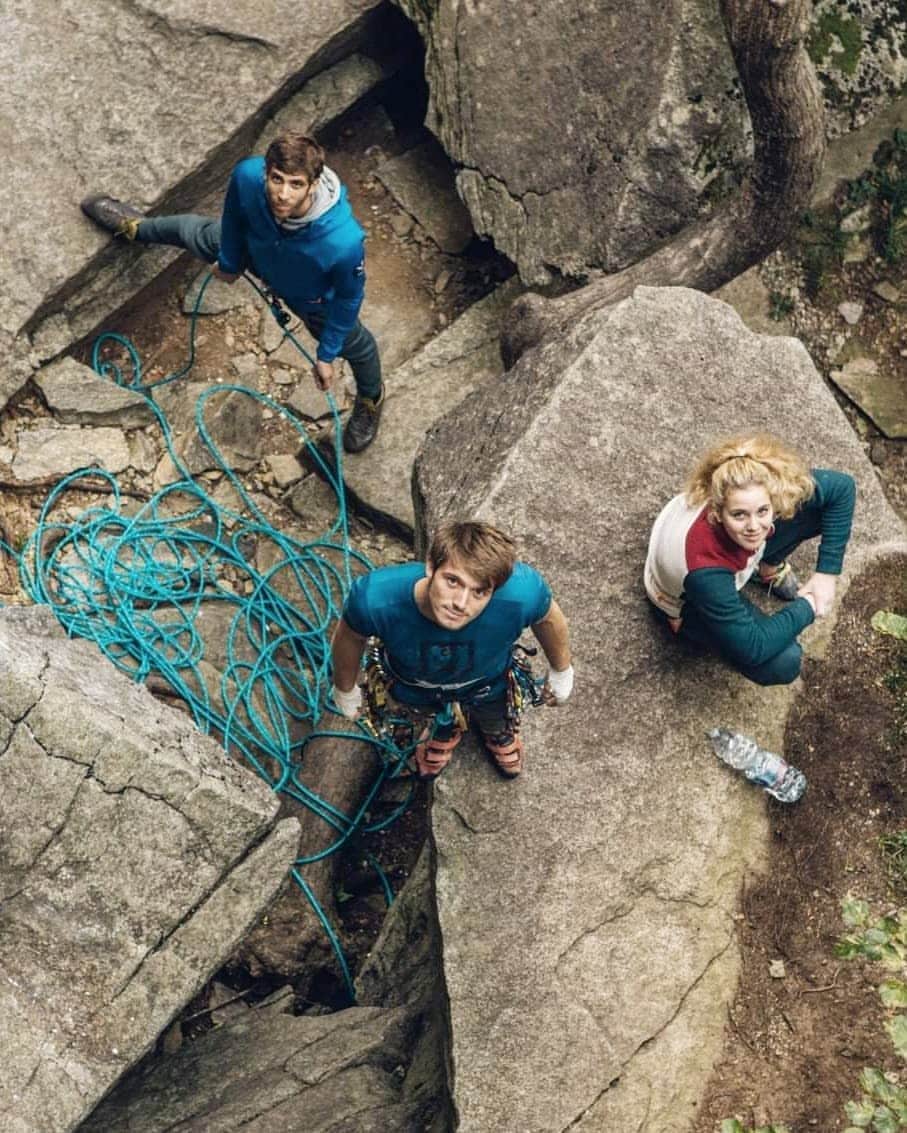 のインスタグラム：「A bunch of climbers and @matt_georges to witness it. Video report of our Espresso Milano climbing trip to be broadcasted here at 11.45 am tomorrow ☕  #MilletRiseUp」
