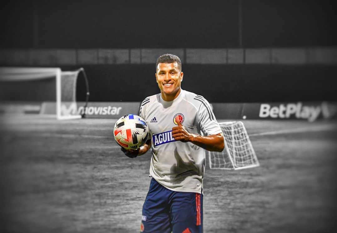 サッカー コロンビア代表チームのインスタグラム：「📸👍😀  @jeisonmurillo01   #VamosColombia 🇨🇴」