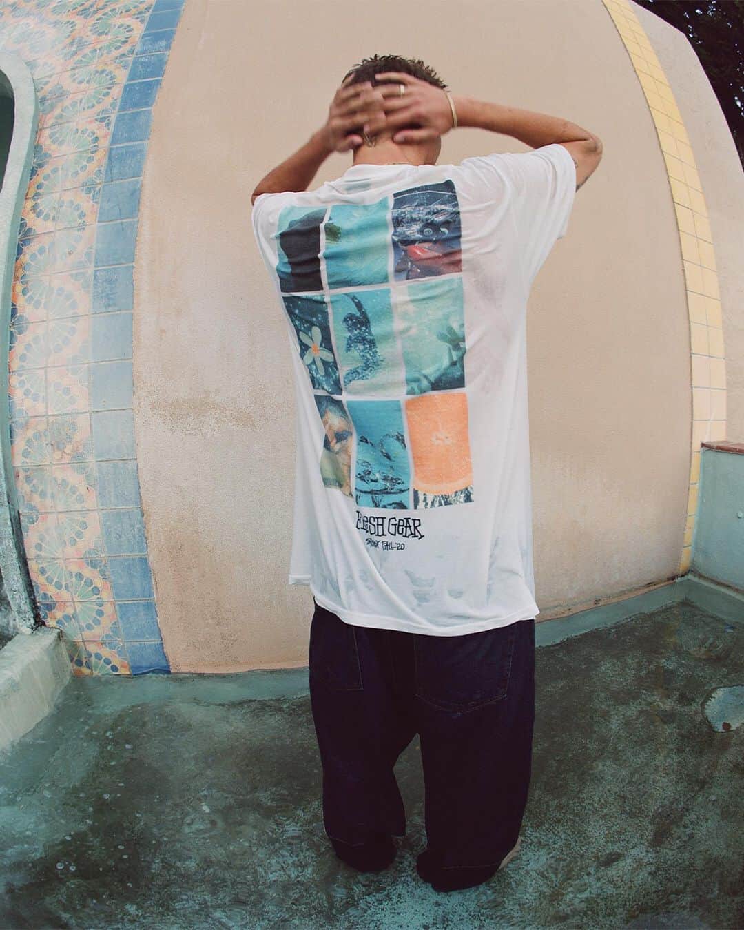 Stüssyのインスタグラム：「Fall ‘20 Campaign Tee & Tote, available Friday October 9th at 10am pst.」