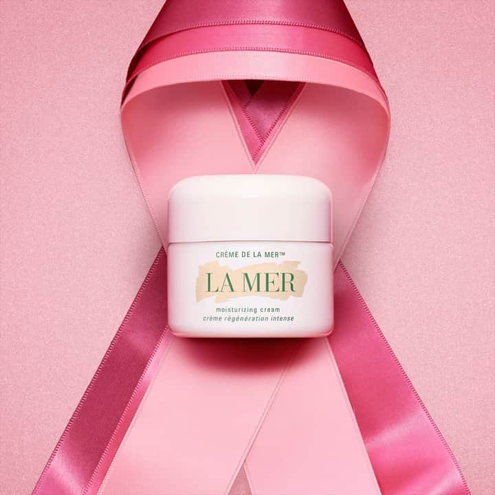 ドゥラメールのインスタグラム：「Together we find hope. La Mer will donate 100% of your purchase of this Crème de la Mer (1oz) to support @bcrfcure, with a maximum donation of $100,000 from 10/1/20 – 10/31/20. #TimeToEndBreastCancer」