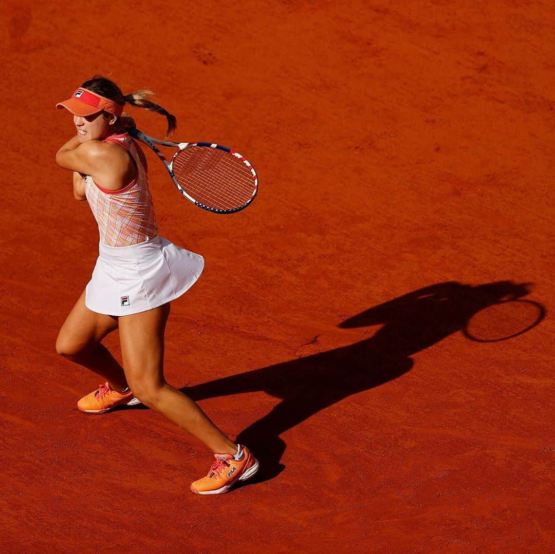 ソフィア・ケニンさんのインスタグラム写真 - (ソフィア・ケニンInstagram)「Semis @rolandgarros #RG2020 🥰☺️」10月8日 2時24分 - sofia.kenin