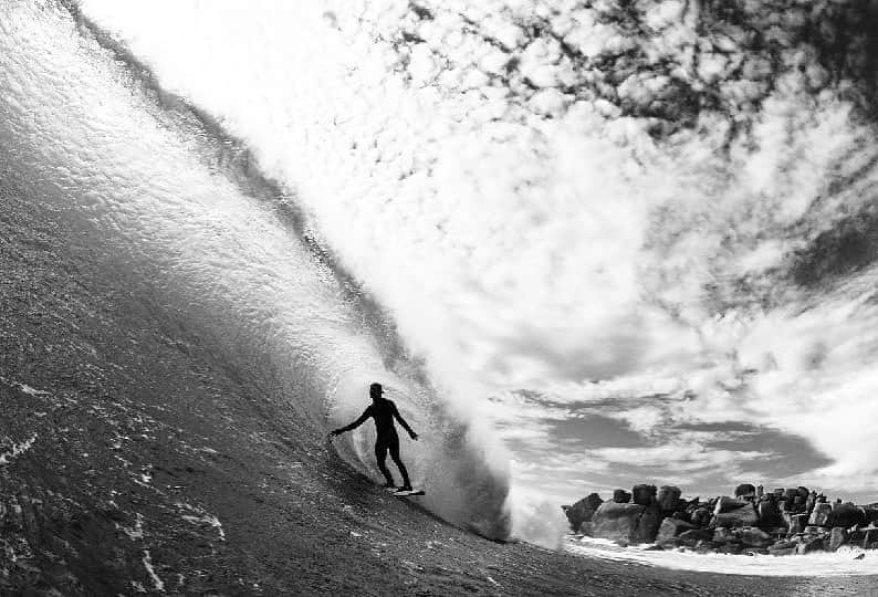 ジョーディ・スミスのインスタグラム：「2020 moments by 📷 @sethphitides #capetown #southafrica @oneillusa」
