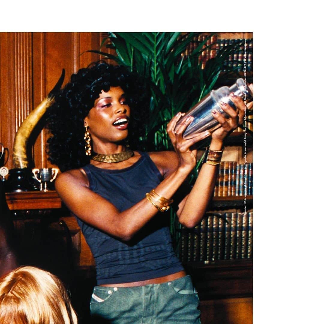 ディーゼルのインスタグラム：「DIESEL SS/2001 – Shot by Ellen Von Unwerth. Celebrating our heritage, looking forward to the next chapter.」