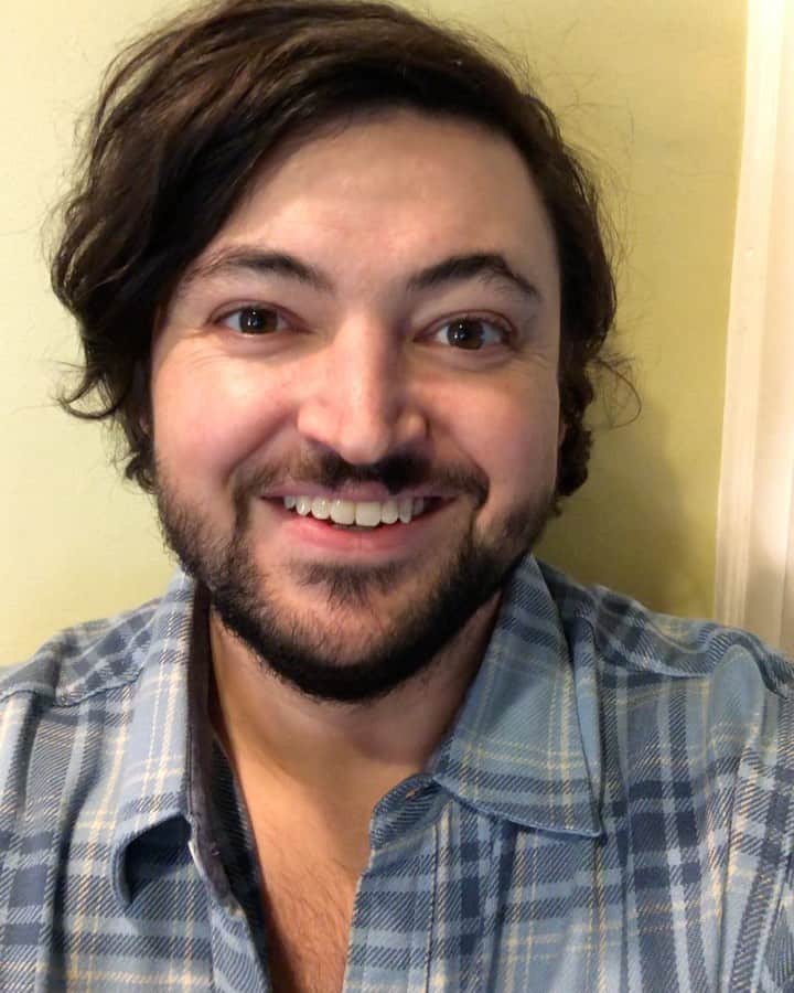 ウォーク・ザ・ムーンのインスタグラム：「We are WALK THE MOON, and we are from Ohio, where early voting is now open.   vote.org」
