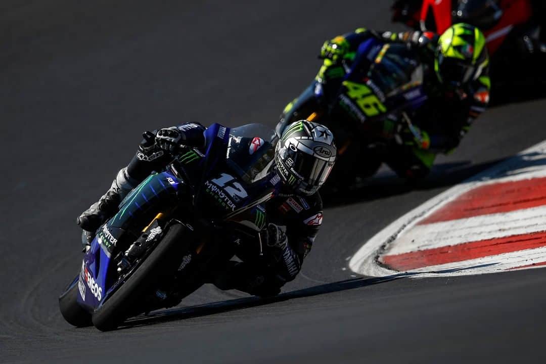 YamahaMotoGPさんのインスタグラム写真 - (YamahaMotoGPInstagram)「After today's test day at the @autodromodoalgarve, we're already looking forward to the Portuguese GP, held from 20 - 22 Nov 2020 🔥   But don't take our word for it. Read what @maverick12official, @valeyellow46, and @jorgelorenzo99 had to say about this 'high-speed roller coaster' track by tapping on the link in our bio 🔗  #MonsterYamaha  #MotoGP  #PortimaoTest」10月8日 3時42分 - yamahamotogp