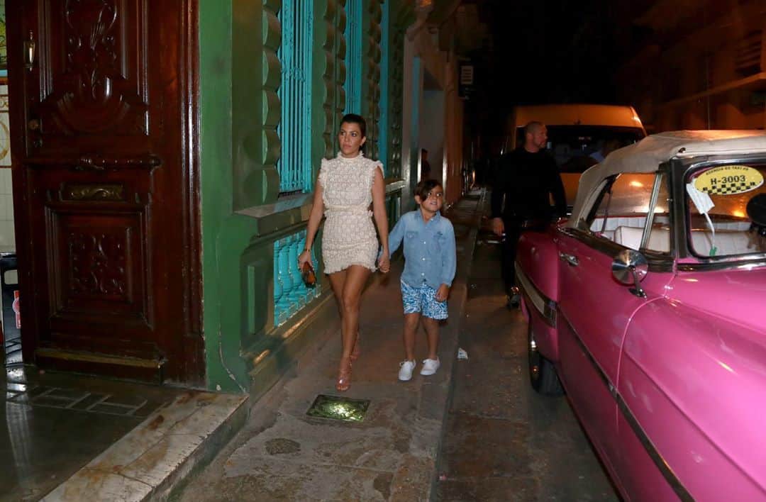 コートニー・カーダシアンさんのインスタグラム写真 - (コートニー・カーダシアンInstagram)「Havana, Cuba 2016」10月8日 3時47分 - kourtneykardash