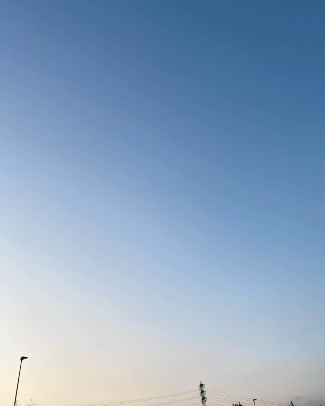 宮本侑芽のインスタグラム：「.  おっはよう〜〜 今日も一日えいえいおー🤘  #宮本侑芽」