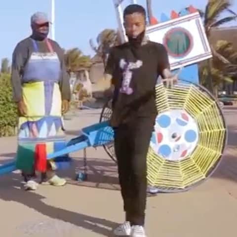ソウルジャ・ボーイ・テレムのインスタグラム：「Link up challenge 🔥🥵 #linkup #linkupchallenge #souljaboy」