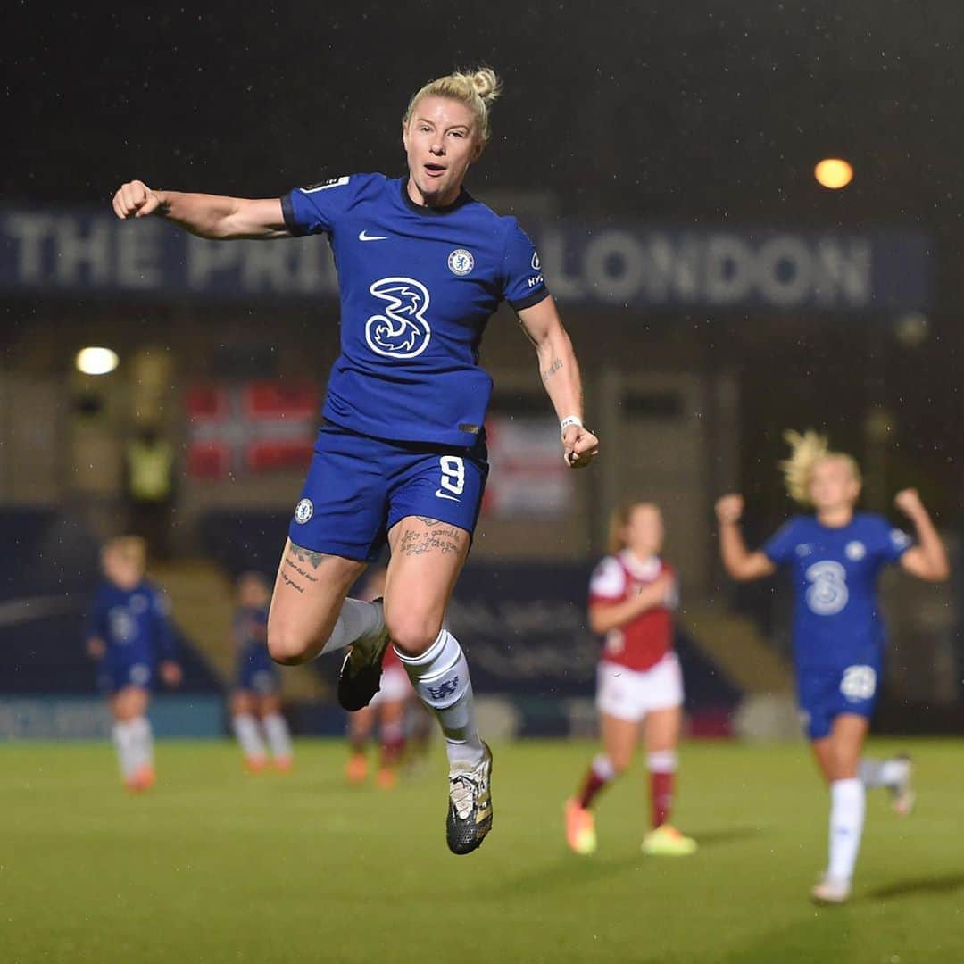 チェルシーFCさんのインスタグラム写真 - (チェルシーFCInstagram)「@ChelseaFCW 4-1 Arsenal!!! 🔥👏 What a win tonight! #CFC #CFCW #Chelsea」10月8日 5時05分 - chelseafc