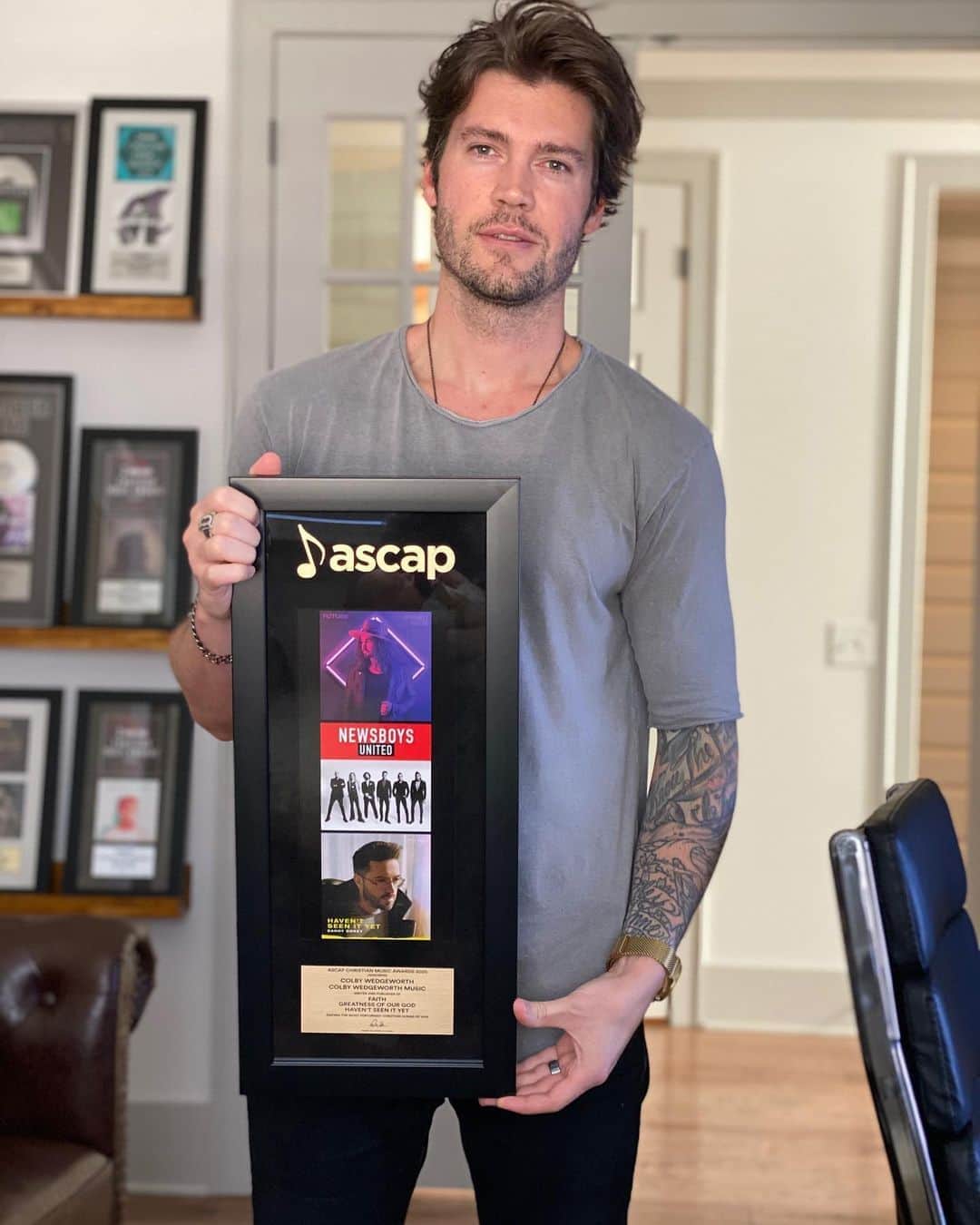 ASCAPさんのインスタグラム写真 - (ASCAPInstagram)「@colbywedge with his #ASCAPAwards for "Faith" "Greatness Of Our God" and "Haven't Seen It Yet" 🏆 🏆 🏆」10月8日 5時58分 - ascap