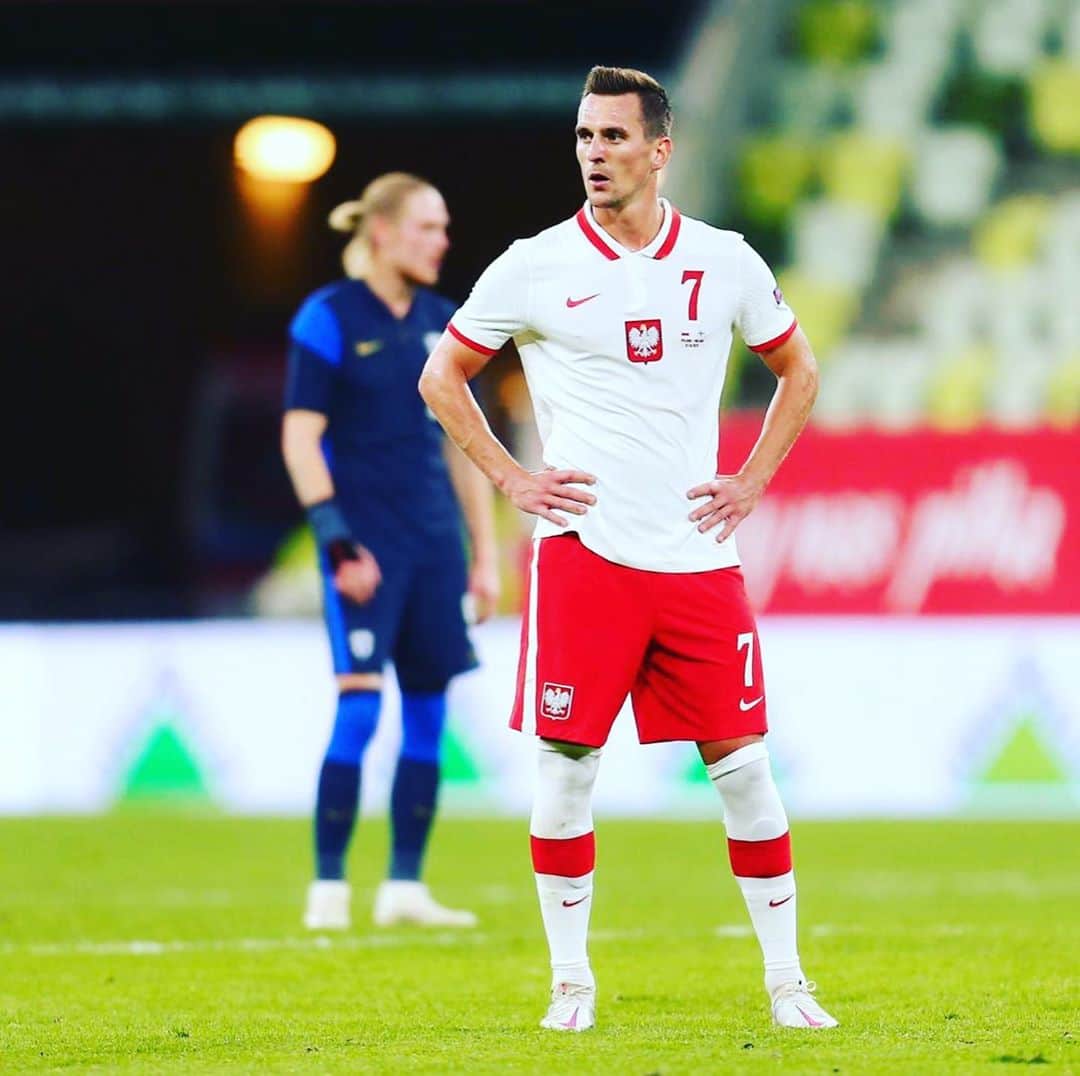 アルカディウシュ・ミリクのインスタグラム：「Udany wieczór w Gdańsku ⚽️🇵🇱💪  Great night ⚽️ 🇵🇱💪   #polfin #nationalteam」
