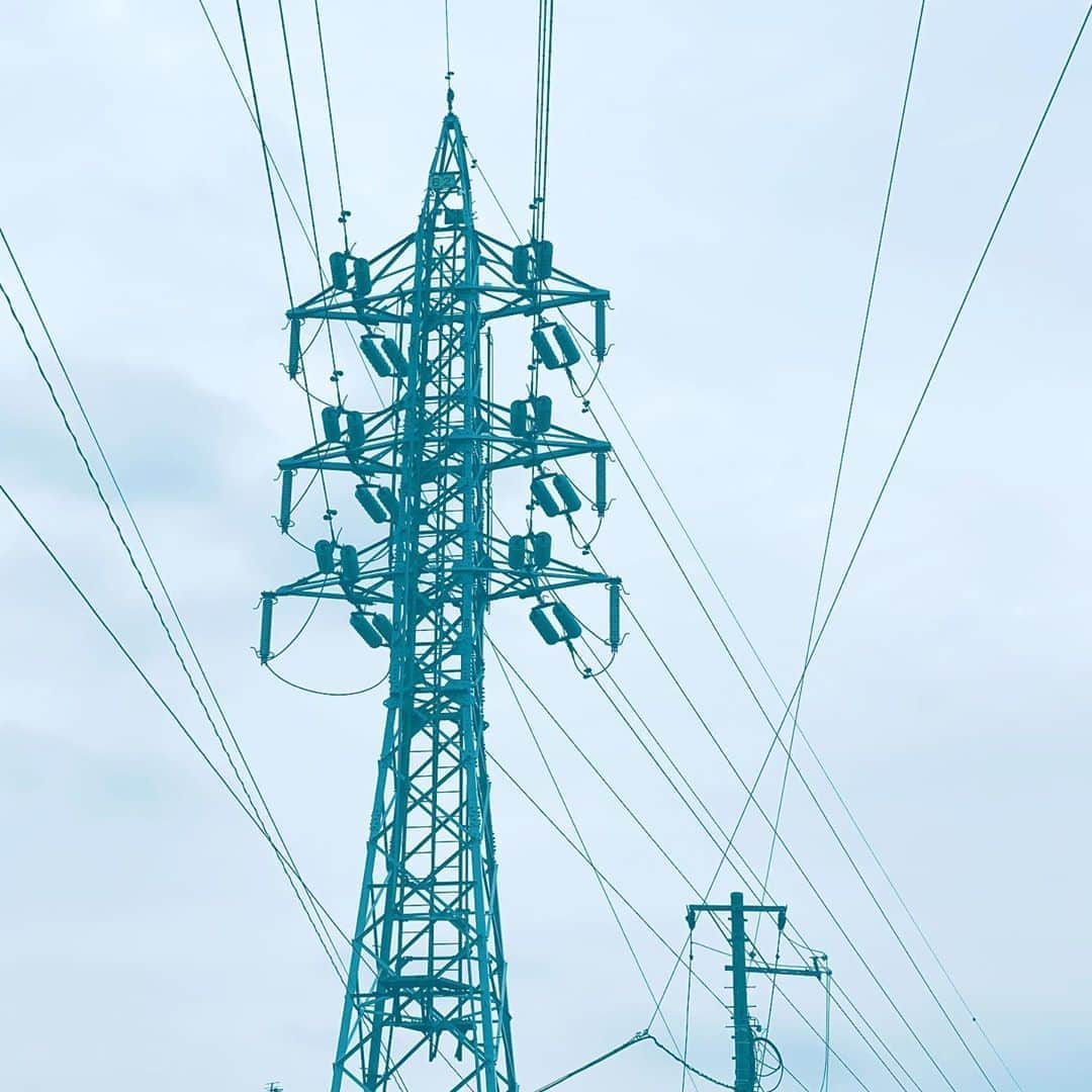 中野敬久さんのインスタグラム写真 - (中野敬久Instagram)「#electricity #tower #lines #hope #sky #鉄塔 #鉄塔の会」10月8日 7時42分 - hirohisanakano