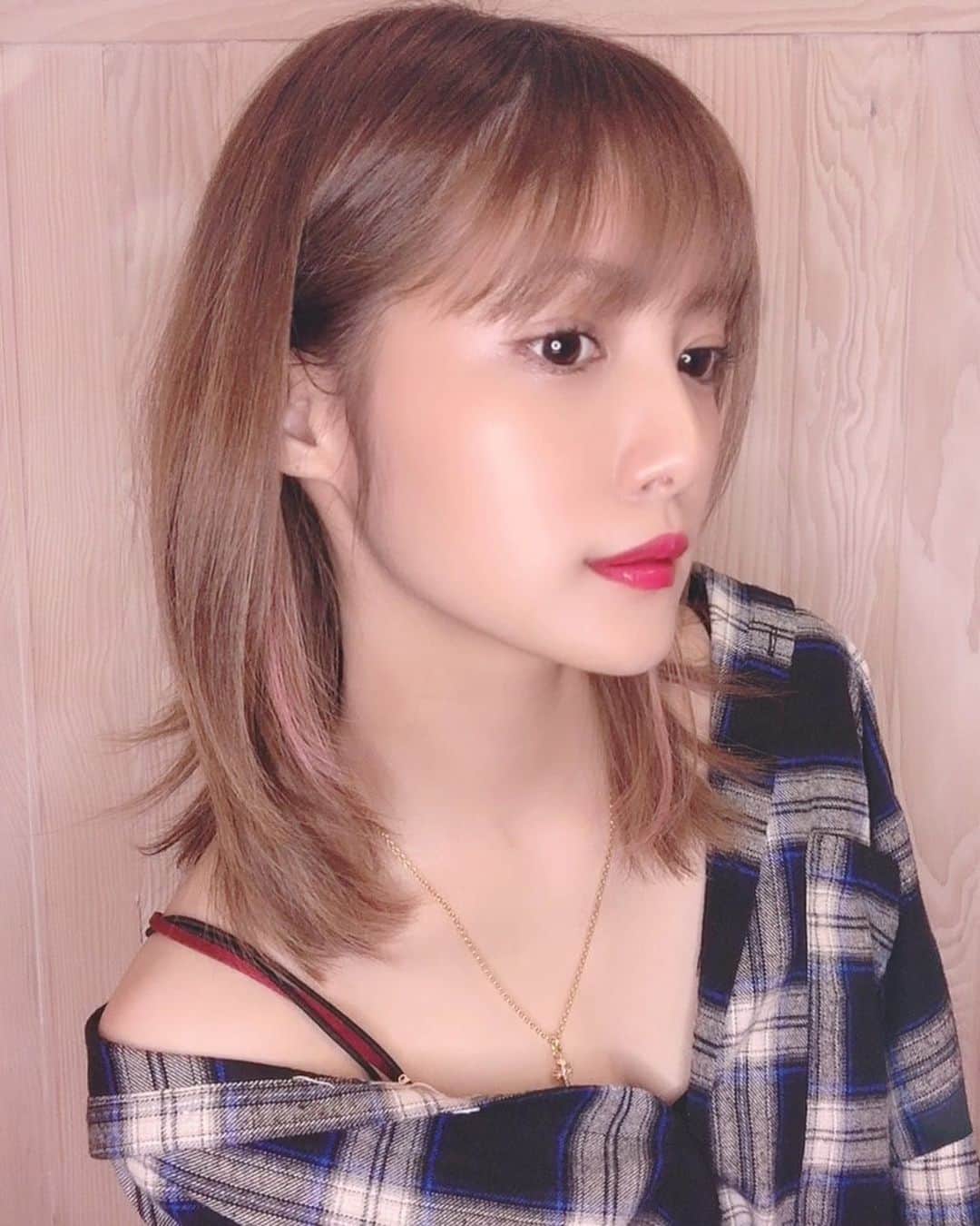 美沙玲奈のインスタグラム：「剥離が終わってから、 めちゃくちゃ肌の調子が 良きことをお知らせします🥺🐾」