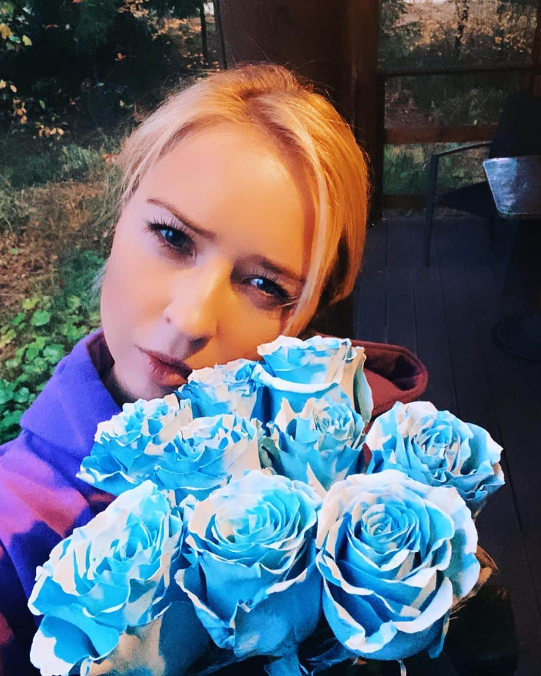 ニナ・ビスローバさんのインスタグラム写真 - (ニナ・ビスローバInstagram)「Утопала  в любви и нежности 💙💙💙#bday #мояжизнь #in #love」10月8日 17時55分 - ninavislova