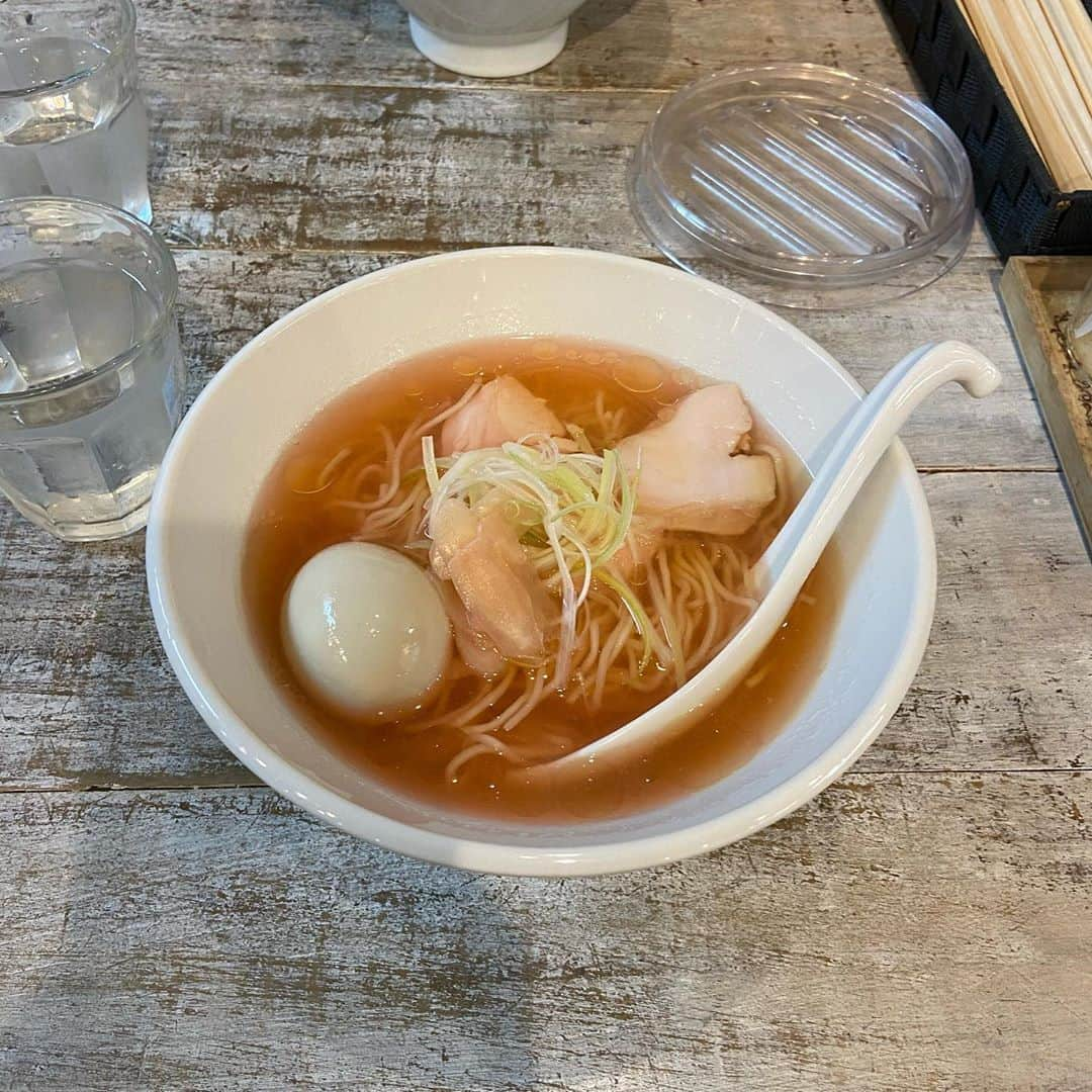 田村亮さんのインスタグラム写真 - (田村亮Instagram)「ラーメン。 こんな色してるのに美味しかった。  #ロンドンブーツ亮  #ラーメン」10月8日 18時12分 - ryo_tamura7