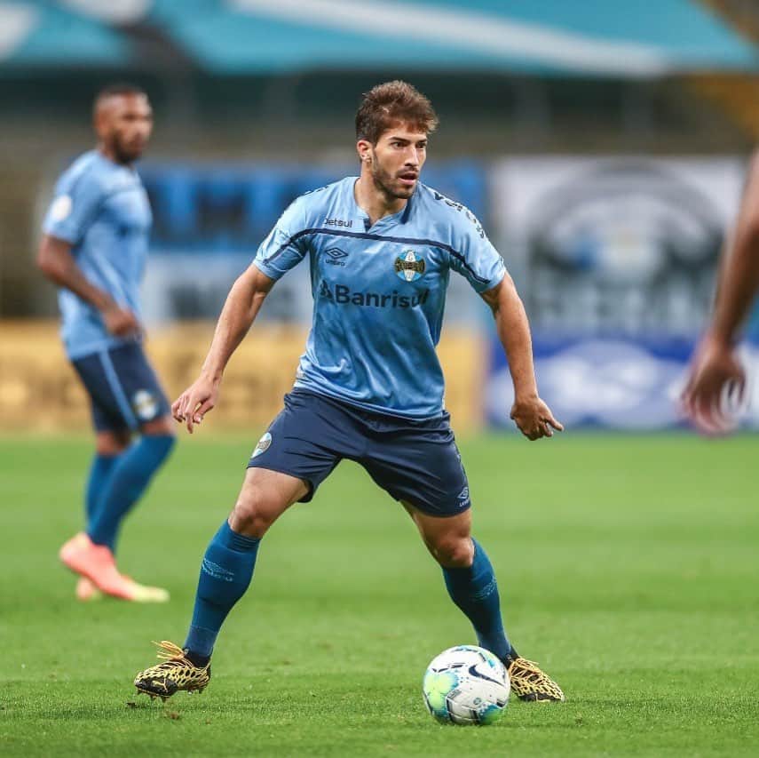 のインスタグラム：「Vitória!! 🔵⚪️⚫️」