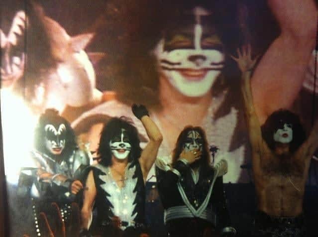 KISSさんのインスタグラム写真 - (KISSInstagram)「#KISSTORY - October 7, 2000 - Original #KISS members PaulStanley, Ace Frehley, Peter Criss & Gene Simmons performed their final show together in Charleston, South Carolina.  Were you there?」10月8日 10時22分 - kissonline