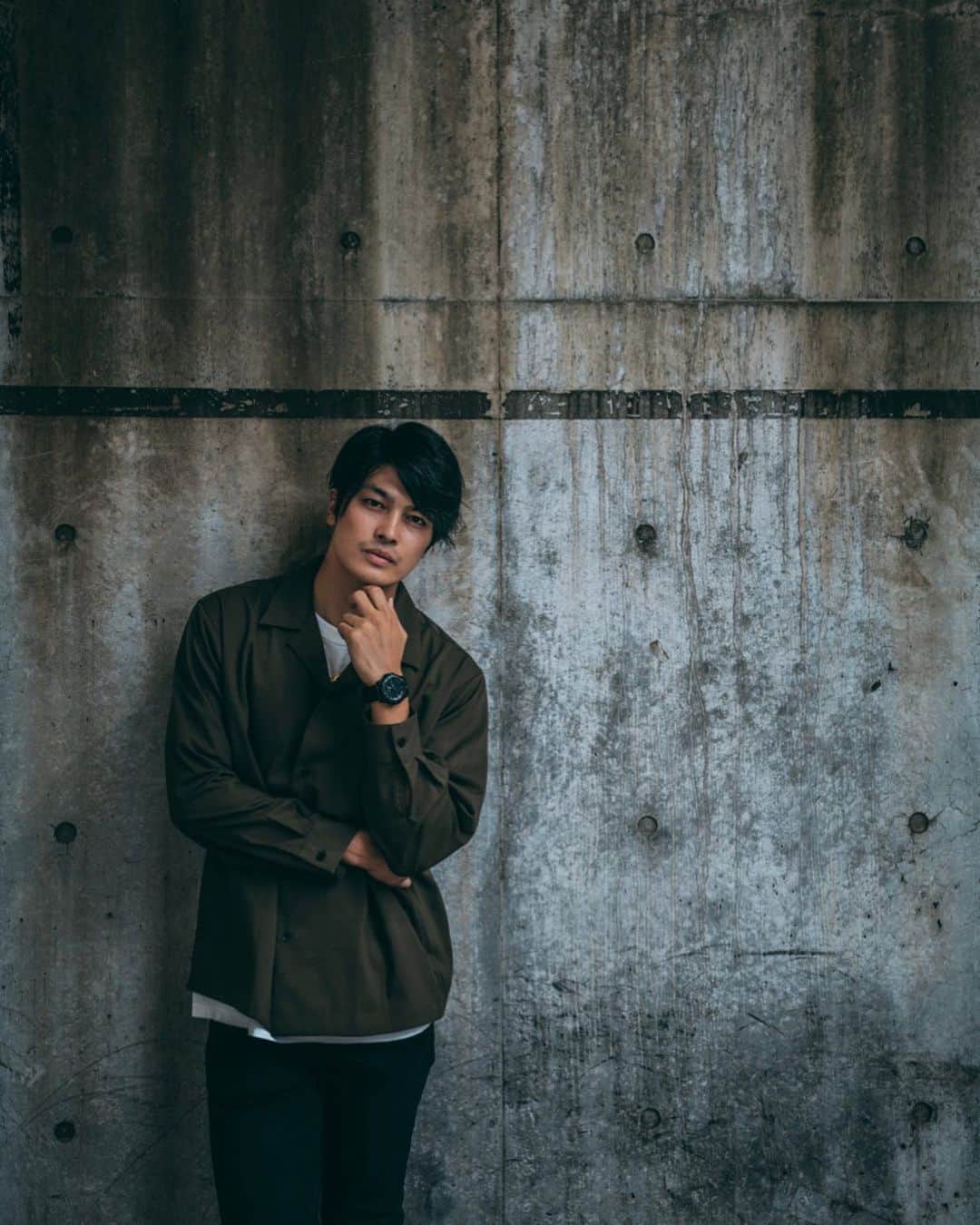のインスタグラム：「"IT界に新鋭現る的"な雰囲気 📸 @zaq_de_la_rocha   #写真#撮影#ファインダー越しの私の世界#被写体#カメラマン#作品撮り  #ポートレート#モデル#俳優#model#actor#portrait#photo#camera」