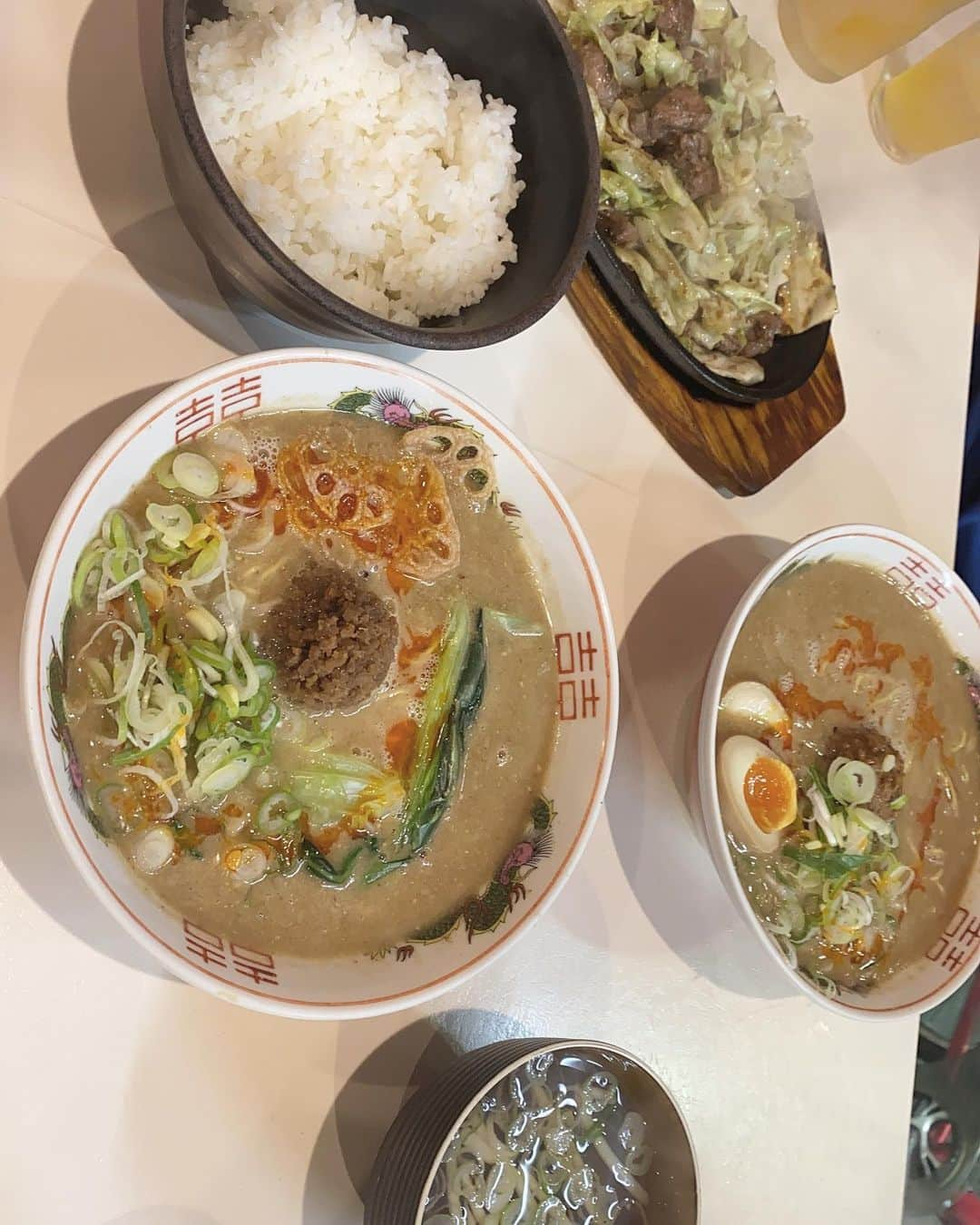 楽しんごさんのインスタグラム写真 - (楽しんごInstagram)「ビーガンラーメン美味しかった❣️ また食べたいな〜！！  #veganramen #vegan #天神まるたん」10月8日 11時39分 - tanoshingo.official