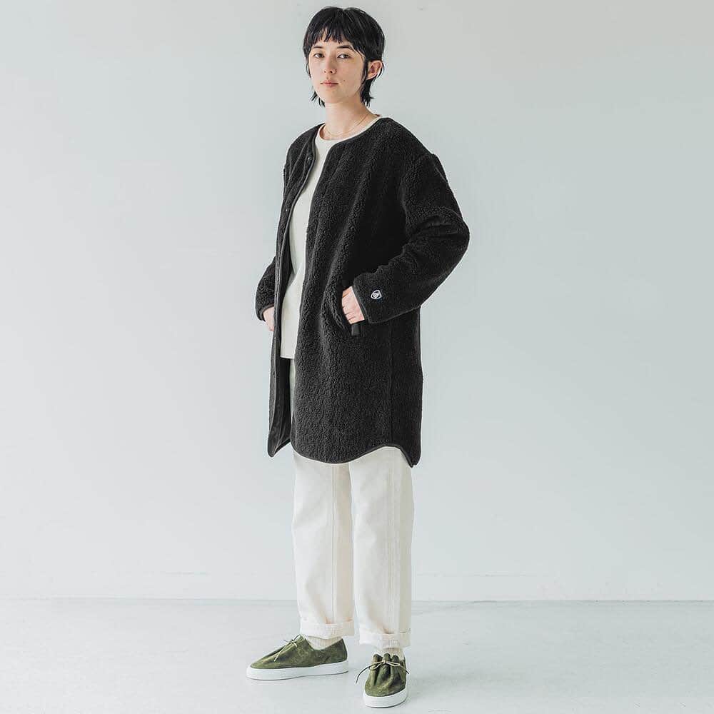 Bshop officialさんのインスタグラム写真 - (Bshop officialInstagram)「ORCIVAL WOOL BORE COLORLESS COAT ￥22,800+tax . イタリア FURPILE IDE(ファーパイルイデア) 社のボア素材を使用したカラーレスコート。 ウールをブレンドすることで、柔らかく膨らみのある風合いを生み、極上の肌触りと優れた保温性を叶えました。 . 日本国内で縫製・仕上げを行ったこだわりの一着です。 . #orcival #20AW #bshop #bshop_onlinestore」10月8日 12時17分 - bshop_official