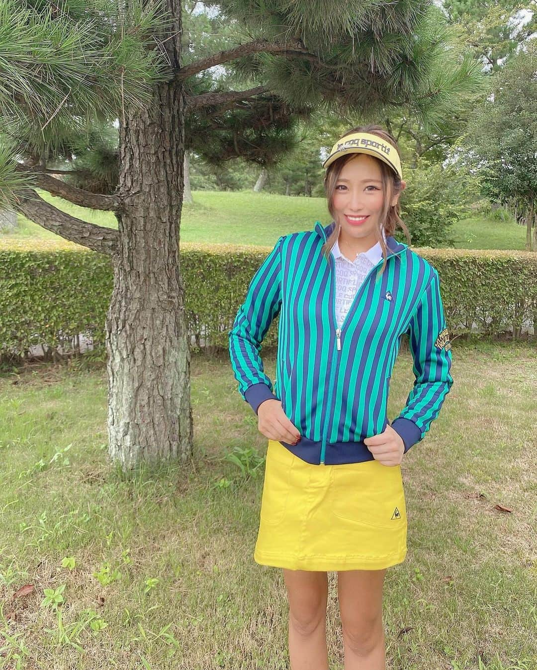 渡瀬茜のインスタグラム：「ゴルフウェア⛳️💗  @lecoqgolf_jp  2020 F/W CORRECTIONより✨  〜FALL STYLE 〜  前回のGTB CUPより🏌️‍♀️✨  あーあ、雨で今日も明日もゴルフの予定無くなっちゃった😭  @lecoqgolf_jp  @golftoday_birdies   #ゴルフウェア#ゴルフ#ゴルフファッション#ゴルフコーデ#ゴルフウェアファッション#ゴルフウェアレディース #ゴルフ好き#lecoqsportif #lecoqgolf #ルコック#ルコック女子#GTバーディーズ#ゴルフ女子#ゴルフ女子コーデ#ゴルフウェア秋冬 #ゴルフ行きたい」