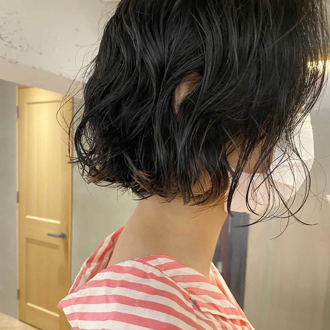 Ryosuke Sugayaのインスタグラム：「パーマもかわいい！  #パーマ」