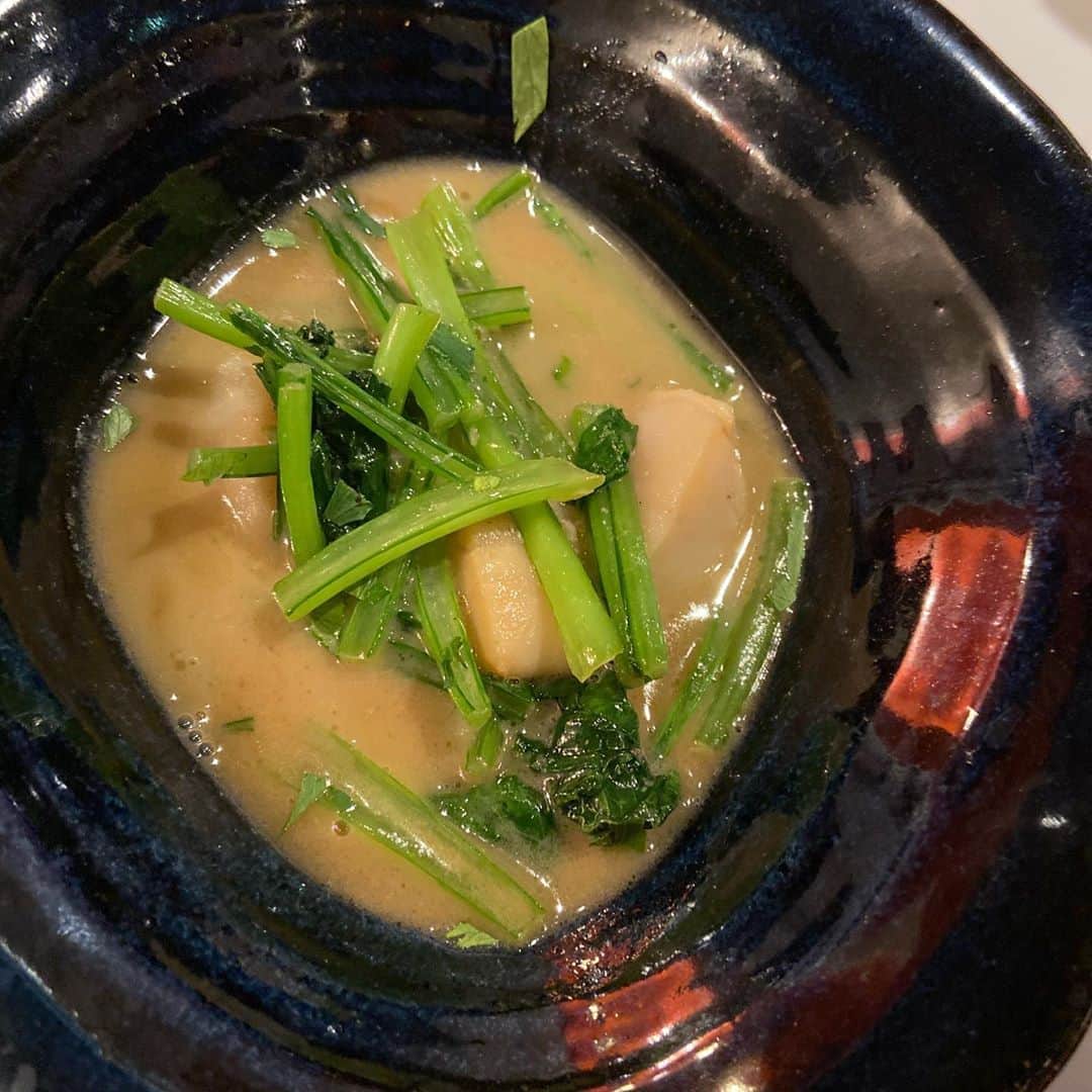 あろえグルメさんのインスタグラム写真 - (あろえグルメInstagram)「🐬燕三条イタリアンBit🌱 食べログ3.53 銀座 ． おいしかったぁぁぁぁ😍💖 パスタ最高だった😍あとここ店長さんが、めっちゃいい人だった🥺 あ、ちなみにこのお店の名前の漢字なんて読むんだっけwコピペした！笑 おいしいしほどよくアットホームな感じですきだった〜🍚🍚😻 ．  #イタリアン#東京グルメ#ディナー#東京観光#カフェ#洋食#instagood#fff#lfl#インスタ映え #表参道カフェ#渋谷グルメ#東京グルメ#カフェ巡り#焼肉#恵比寿グルメ#代官山グルメ #グルメ#グルメスタグラム#三軒茶屋カフェ#吉祥寺カフェ#六本木#西麻布#六本木ディナー#コース料理#神泉#神泉グルメ#銀座グルメ#食べログ #表参道グルメ#グルメ好きな人と繋がりたい」10月8日 14時03分 - oishiisukisuki