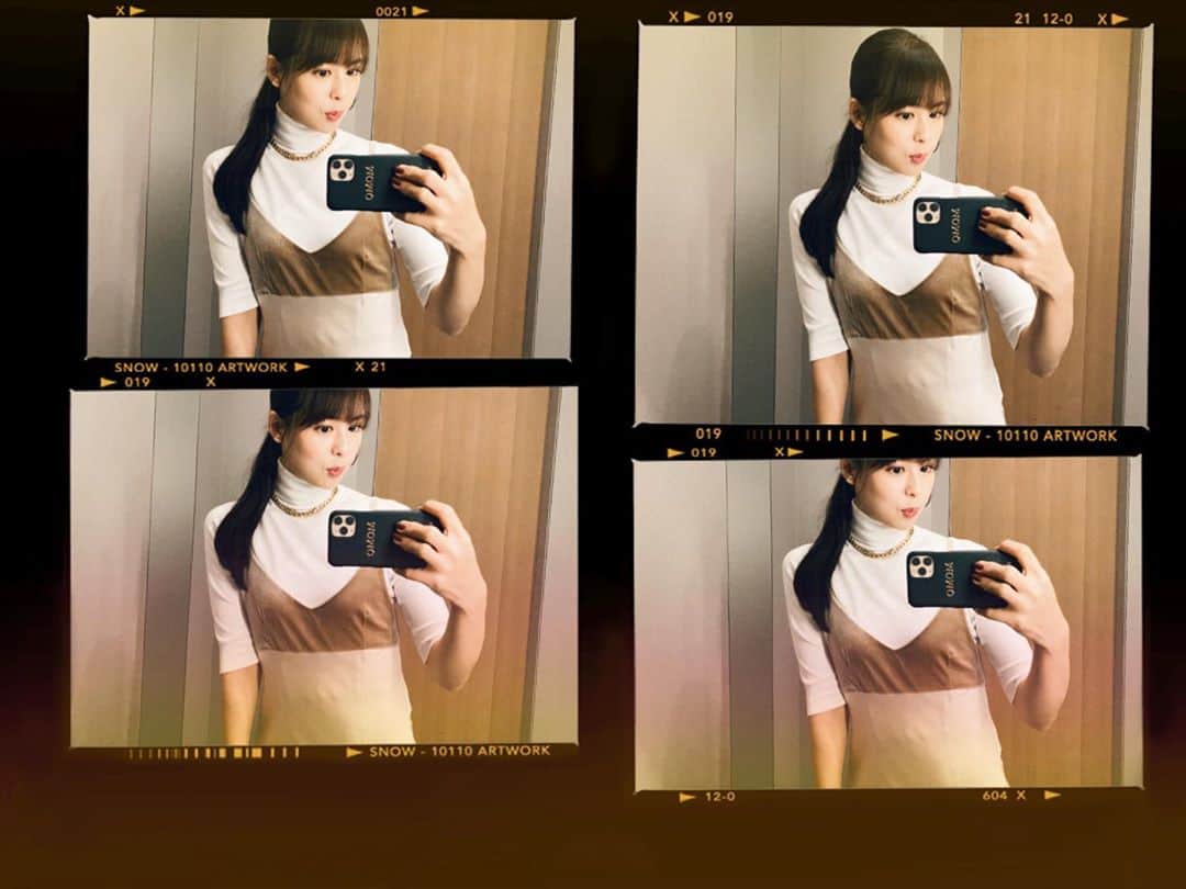 阿部桃子さんのインスタグラム写真 - (阿部桃子Instagram)「今日は少し寒くてもう秋ですね🍁 皆様お身体を大切に♡  Diorのチョーカーお気に入り🤎🤍  #Dior #チョーカー #ファッション #秋 #秋コーデ」10月8日 15時30分 - momokoabeofficial