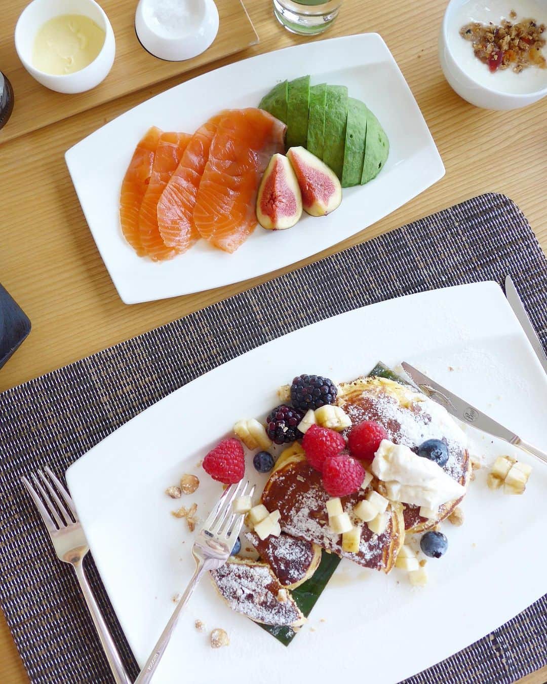 田中麻衣さんのインスタグラム写真 - (田中麻衣Instagram)「アマン東京の朝食では、息子の離乳食も🥕🥬🥣 お部屋でゆっくりいただきました。 #アマン東京」10月8日 15時47分 - maitanaka1217