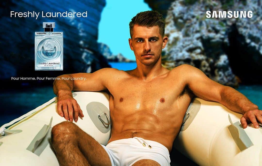 マックス・ウィットロックのインスタグラム：「AD| Practising my smoulder for new @samsunguk fragrance campaign 😂 'Freshly Laundered' is a bespoke scent that captures the essence of fresh laundry, created to launch the new Samsung ecobubble™ range, a smart no nonsense, eco-friendly washing machine. #Samsung #FreshlyLaundered #ecobubble #ad」
