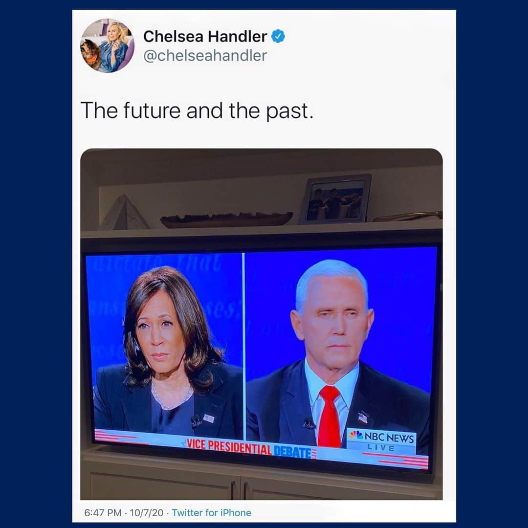 チェルシー・ハンドラーさんのインスタグラム写真 - (チェルシー・ハンドラーInstagram)「@kamalaharris kicked @vp’s ass last night—not because she’s a woman—but because the Republican Party has no plans for climate change, no national strategy for covid, no economic recovery plan for covid, and because “looting” is more important than the murdering of Black people. AND BECAUSE SHE’S A WOMAN.」10月9日 3時33分 - chelseahandler