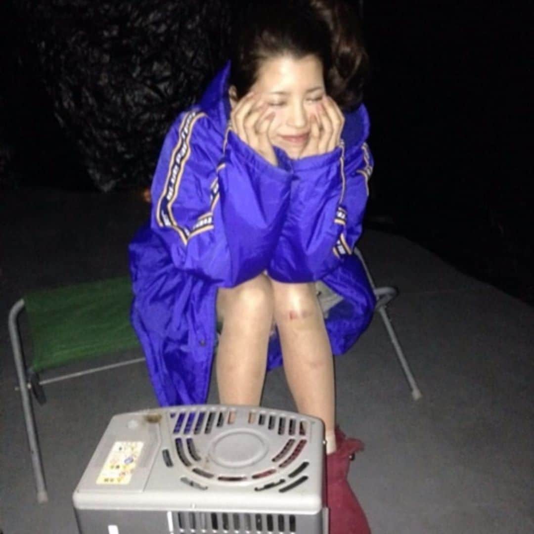 坂口杏里のインスタグラム：「坂口 本日お休みよん🥰♥️」