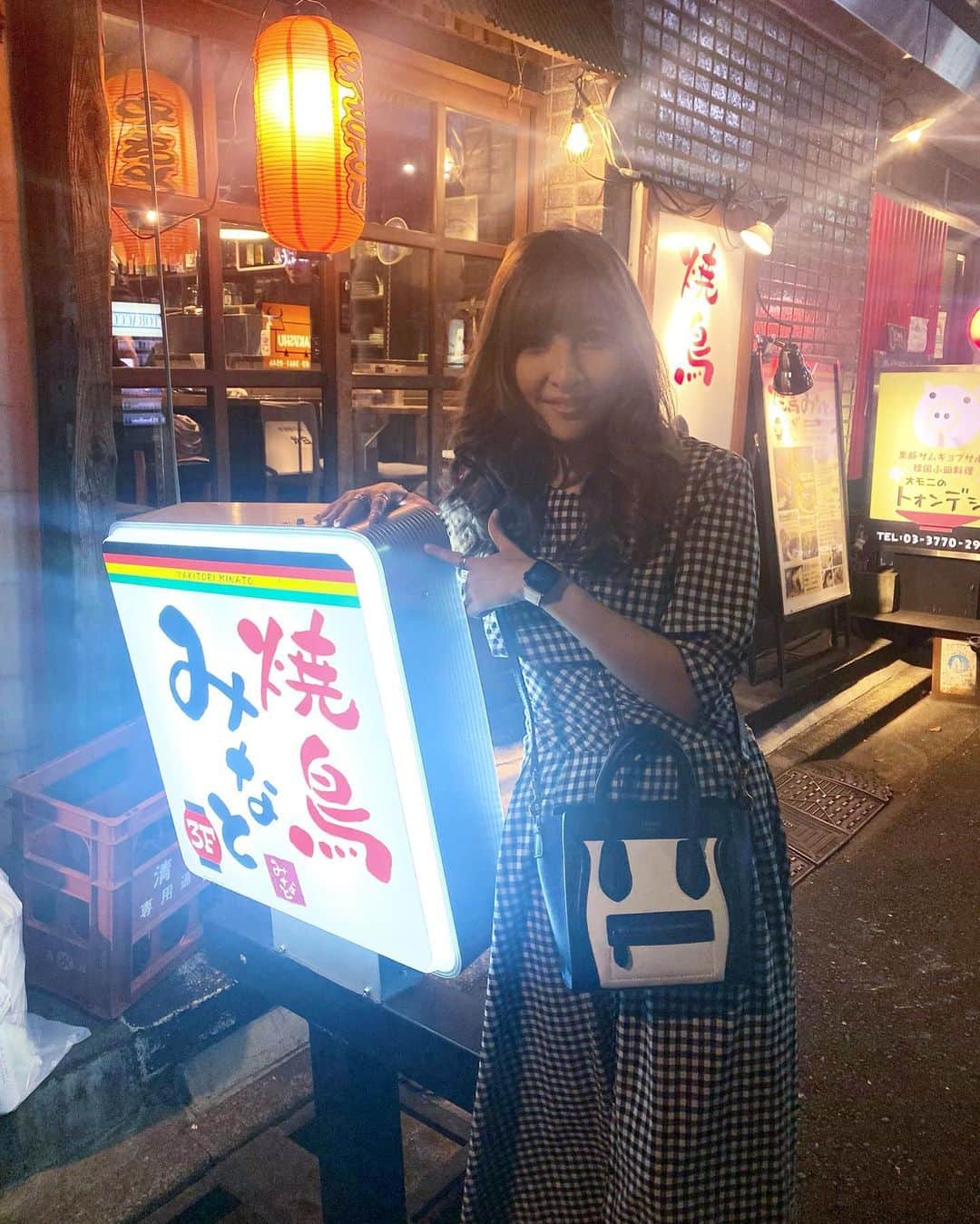 五位渕のぞみさんのインスタグラム写真 - (五位渕のぞみInstagram)「#焼き鳥みなと へ🐓 @yakitori_minato ㅤㅤㅤㅤㅤㅤㅤㅤㅤ 私の大好きなお店なのです🥰❤️ ⠀ ✅地鶏炭火焼き ✅地鶏タタキ・刺し身盛り合わせ ✅メガジョッキハイボール この3つは必ず注文する😉✨ ⠀ ⠀ 💙焼鳥 みなと💙 050-5457-0707 東京都渋谷区桜丘町16-7 鈴木ビル 1F https://tabelog.com/tokyo/A1303/A130301/13248907/  ㅤㅤㅤㅤㅤㅤㅤㅤㅤ ㅤㅤㅤㅤㅤㅤㅤㅤㅤ ㅤㅤㅤㅤㅤㅤㅤㅤㅤ ㅤㅤㅤㅤㅤㅤㅤㅤㅤ ㅤㅤㅤㅤㅤㅤㅤㅤㅤ ㅤㅤㅤㅤㅤㅤㅤㅤㅤ #渋谷駅 #焼き鳥 #渋谷グルメ #焼き鳥屋さん #焼き鳥屋 #焼き鳥好きな人と繋がりたい # #yakitori #yakitoriya #꼬치 #焼鳥 #焼き鳥大好き #도쿄 #모델 #渋谷 #渋谷ランチ #渋谷ディナー #焼き鳥屋さん  #インフルエンサー #インスタグラマー #インスタグラマー #インフルエンサー #먹스타그램 #음스타그램 #맛스타그램 #아카사카 ㅤㅤㅤㅤㅤㅤㅤㅤㅤ」10月8日 19時31分 - nonnon0319