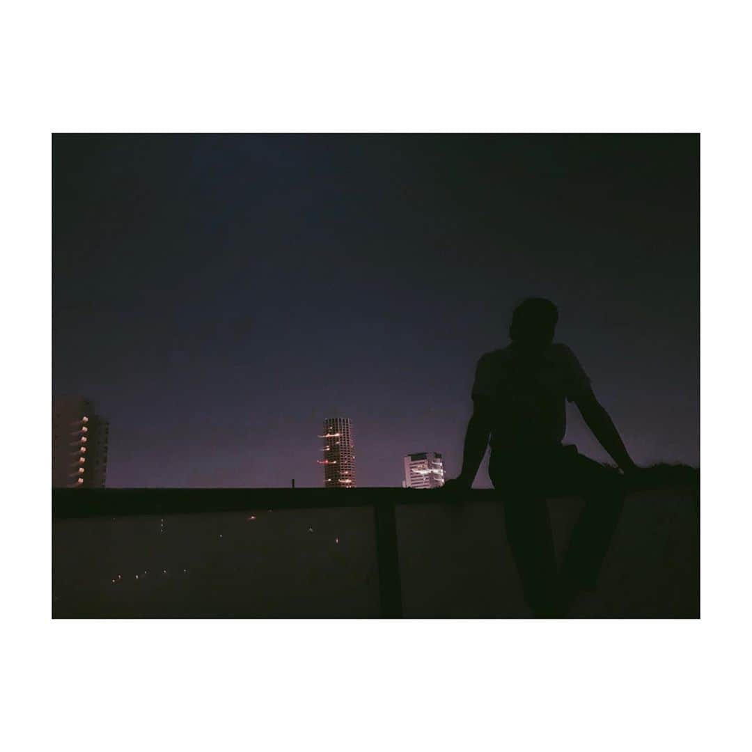 中井ノエミのインスタグラム：「the edge」