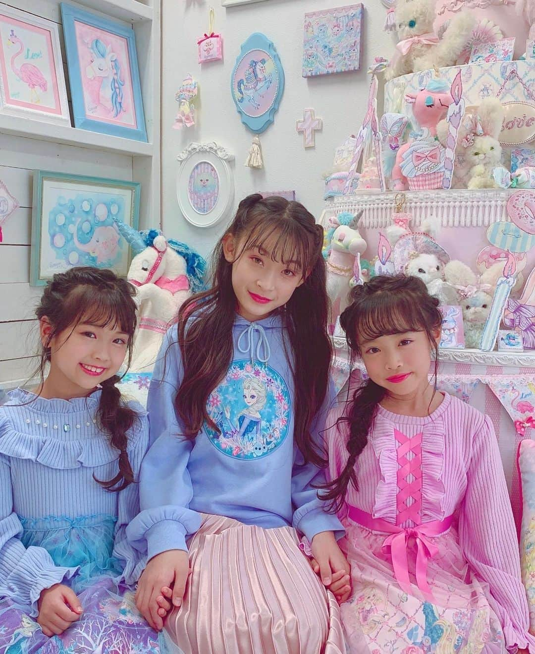 乃江咲綾さんのインスタグラム写真 - (乃江咲綾Instagram)「オフショット💜🦄🌈 りあいむ妹にしたぁーい🥰💕 @ria.0622  @aimu_m1826   #econeco#エコネコ#しまむら#オンライン#ディズニー#disny #プリンセス#キューガル#cuugal#cuugal総選挙#エントリー中#乃江咲綾」10月8日 20時48分 - saaya_saaya0906