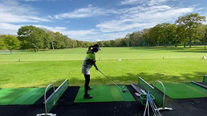 青木茉里奈のインスタグラム：「🛫 ザ・ノースカントリーゴルフクラブ⛳️🍂 _ _ _ _ _ _ _ _ _ _ _ _ _ _ _ _ _ _ _ _ _ _ _ _ _ _ _  #golf #北海道 #ザノースカントリーゴルフクラブ」